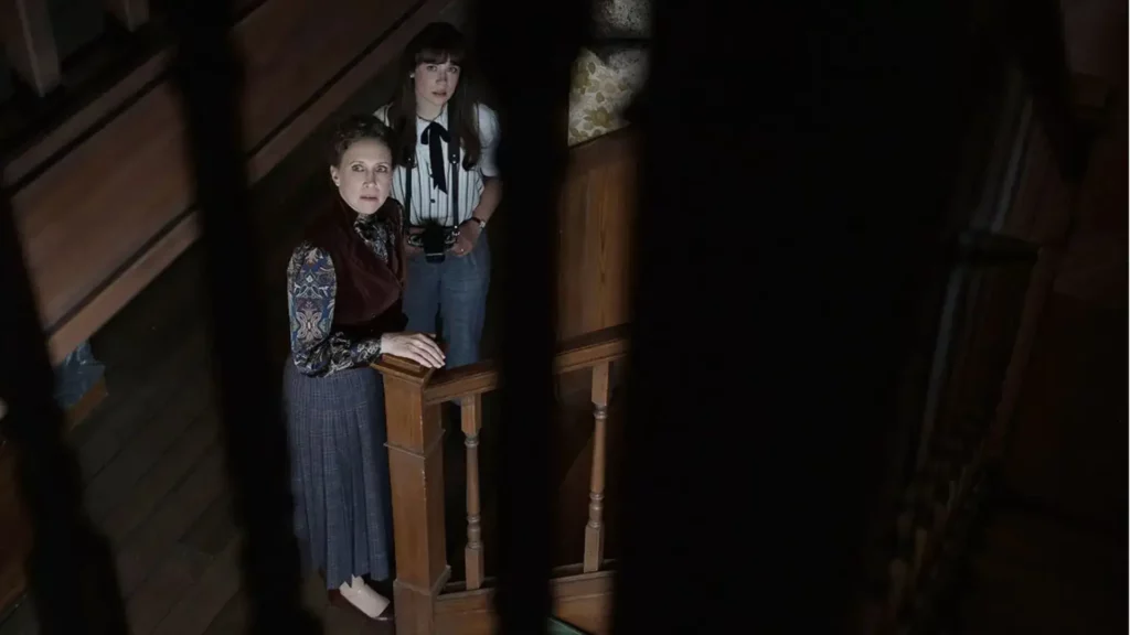 El Conjuro 4